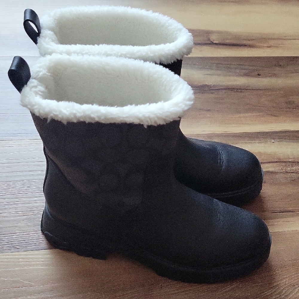 Coach Black and Cream Winter Boots